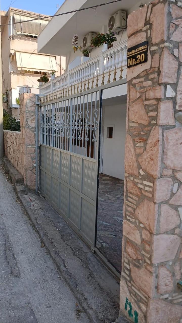 Enia'S Room Sarande Exterior photo